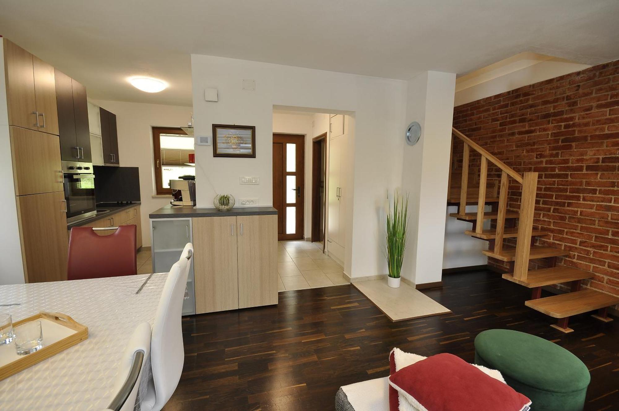 Вилла Holiday House Marija Оточац Экстерьер фото